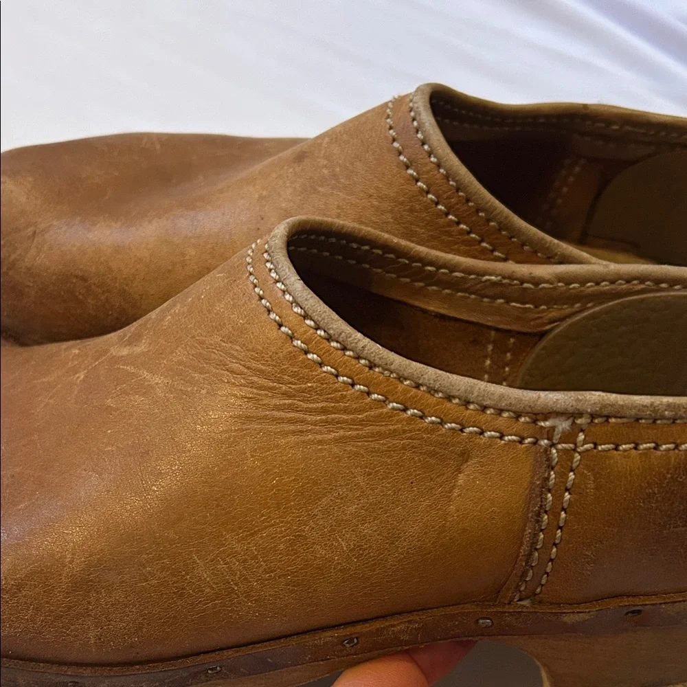 handmade wooden and Leather Women's Clogs - Picture 3 of 4